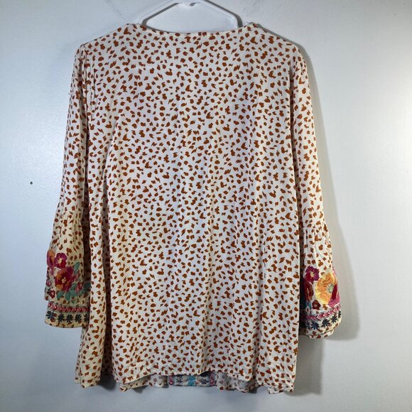 Womens Savanna Jane Floral Embroidered V Neck Tunic Top L Bell Sleeve - Picture 2 of 9